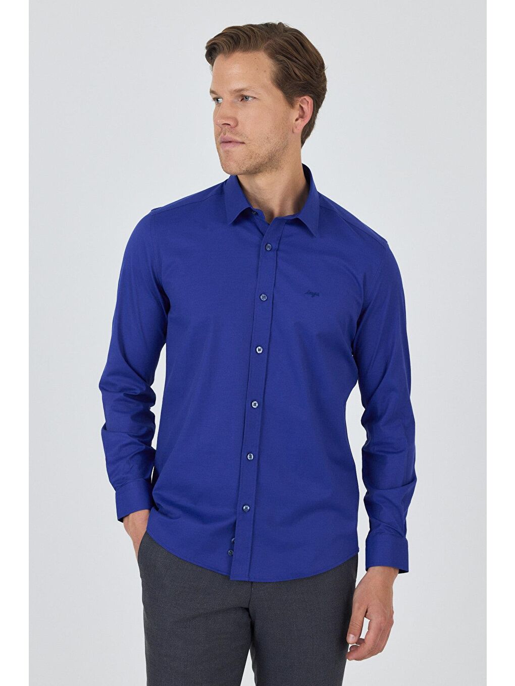 Mavi Uzun Kol Düz Bez Ayağı Sert Yaka Cepsiz Pamuklu Classic Slim Fit Gömlek 1004250195-2