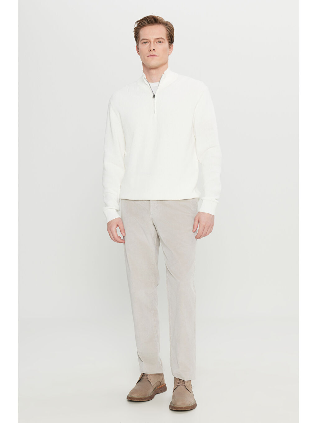 Bej Erkek Taş Pamuklu Kadife Slim Fit Dar Kesim Yan Cepli Desenli Pantolon-1
