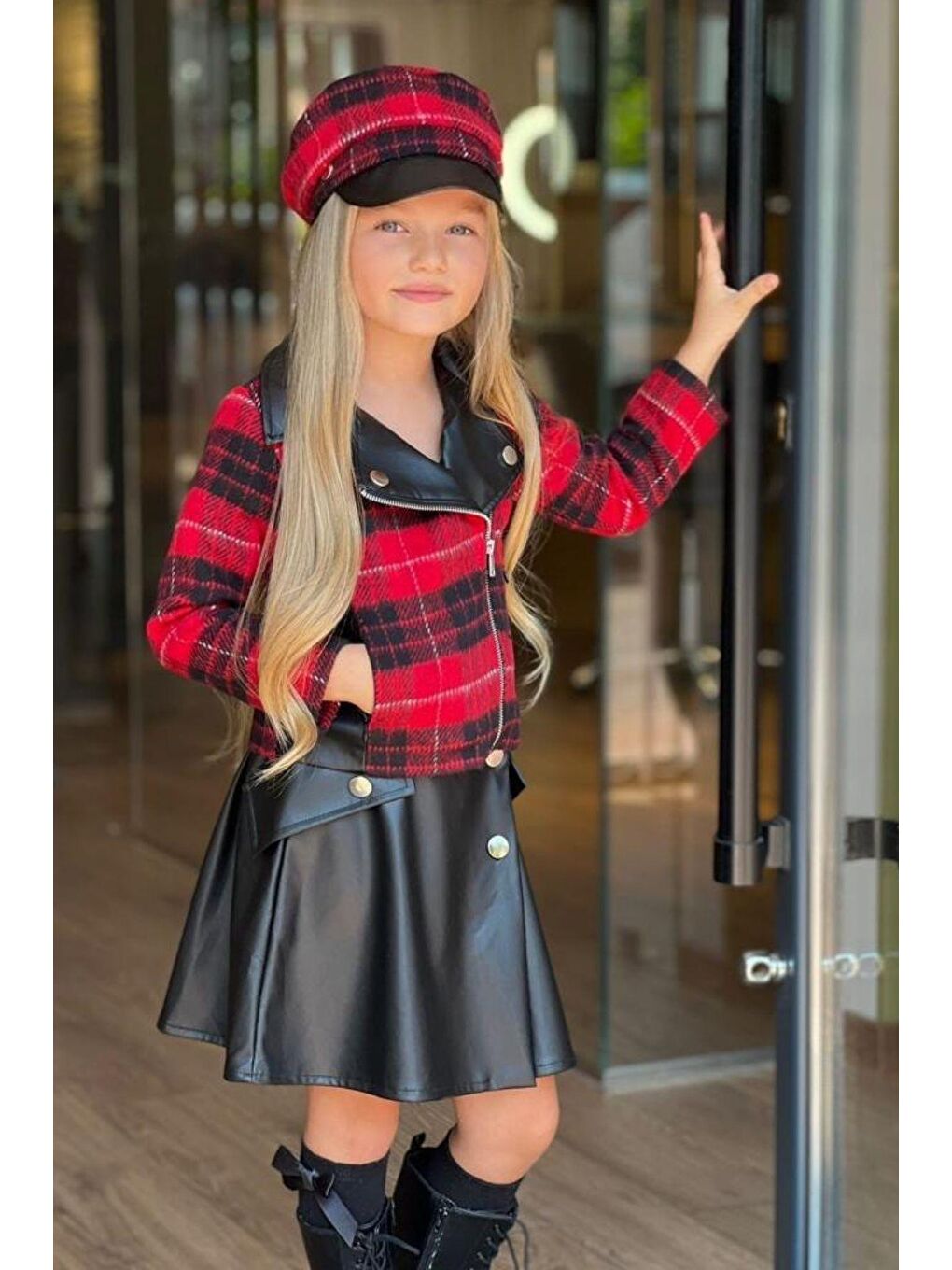 Kız Çocuk Ekose Desenli Ceket ve Düğme detaylı Deri Kırmızı Etekli Takım
