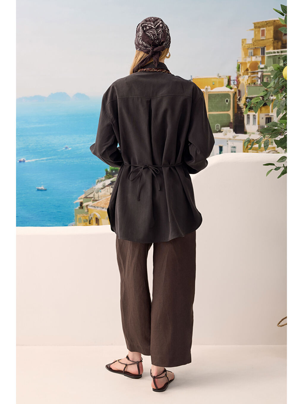 Verev Büzgü Detaylı Gömlek Siyah-2