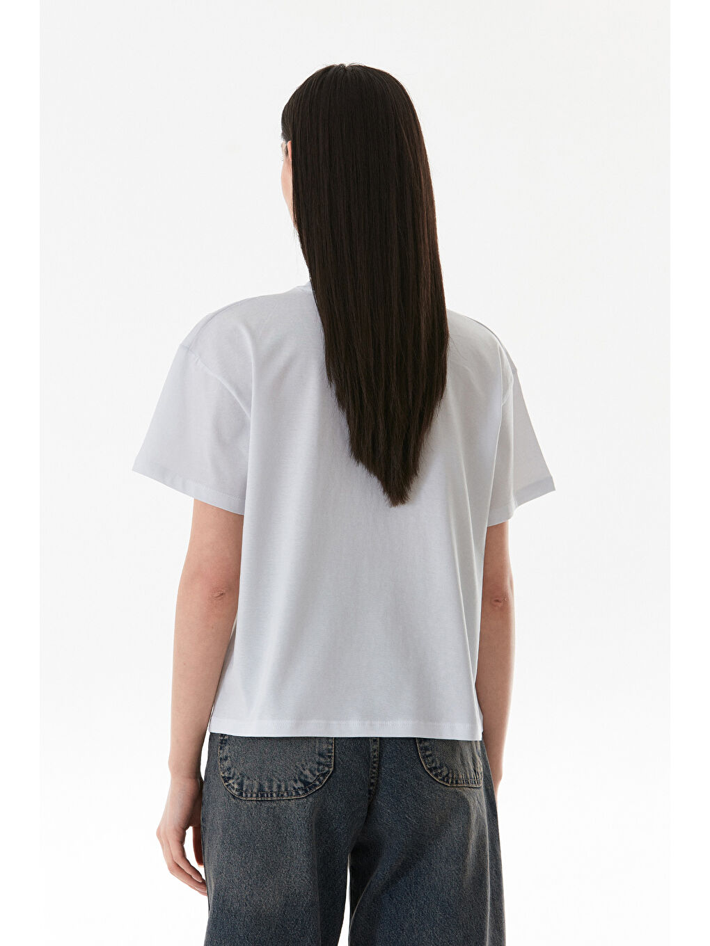 Beyaz Yazı Baskılı Bisiklet Yaka Tişört-3