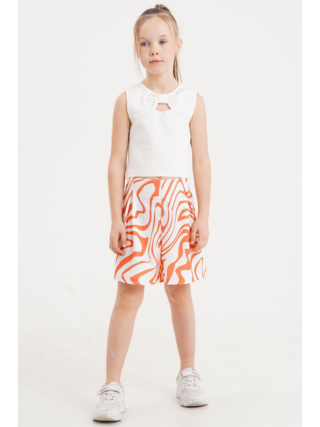 Turuncu Fiyonklu Badili 5-8 Yaş Takım - 2425-2