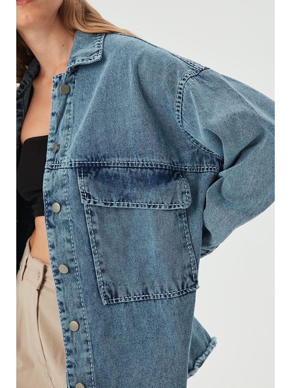 Kadın Mavi Garni Dikiş Detaylı OVersize Denim Ceket-1