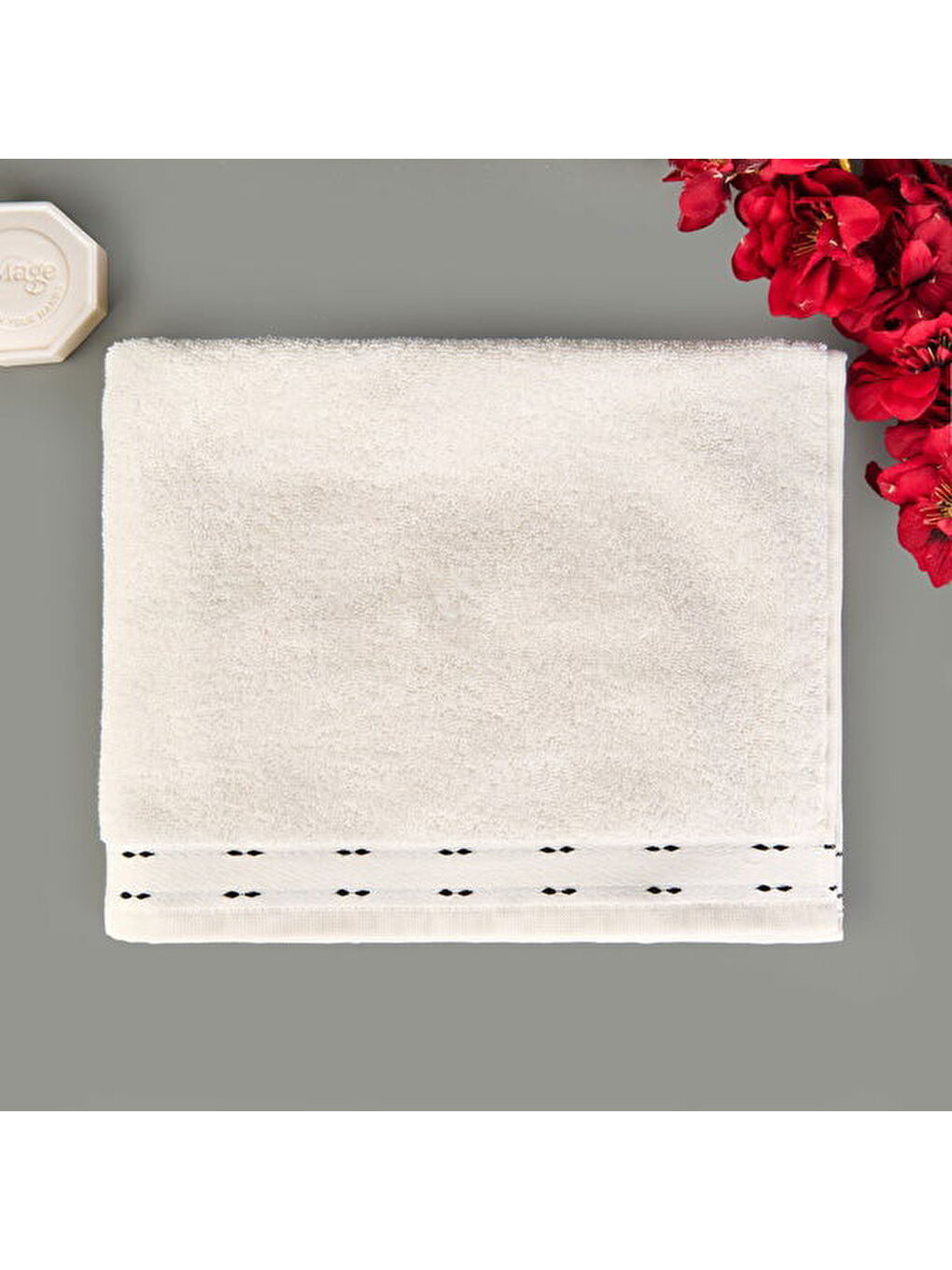 Lila Soft Tiny Yüz Havlusu - Ekru / Siyah - 50x90 cm