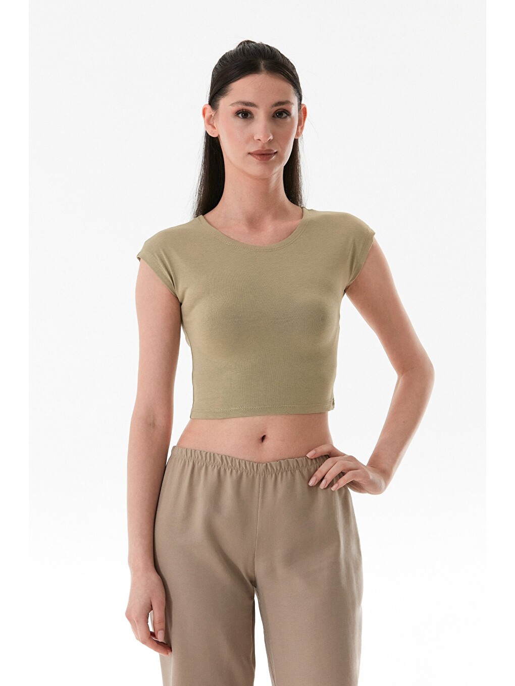 Haki Basic Bisiklet Yaka Crop Tişört