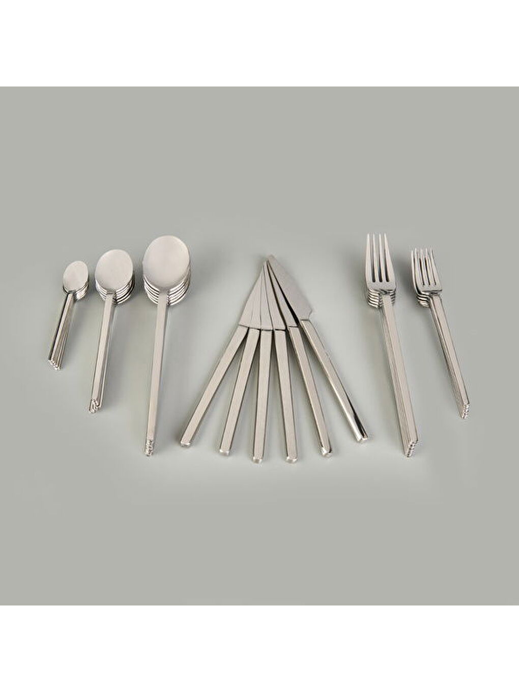 Karışık Romeo 36 Parça Çatal Kaşık Bıçak Seti - Inox