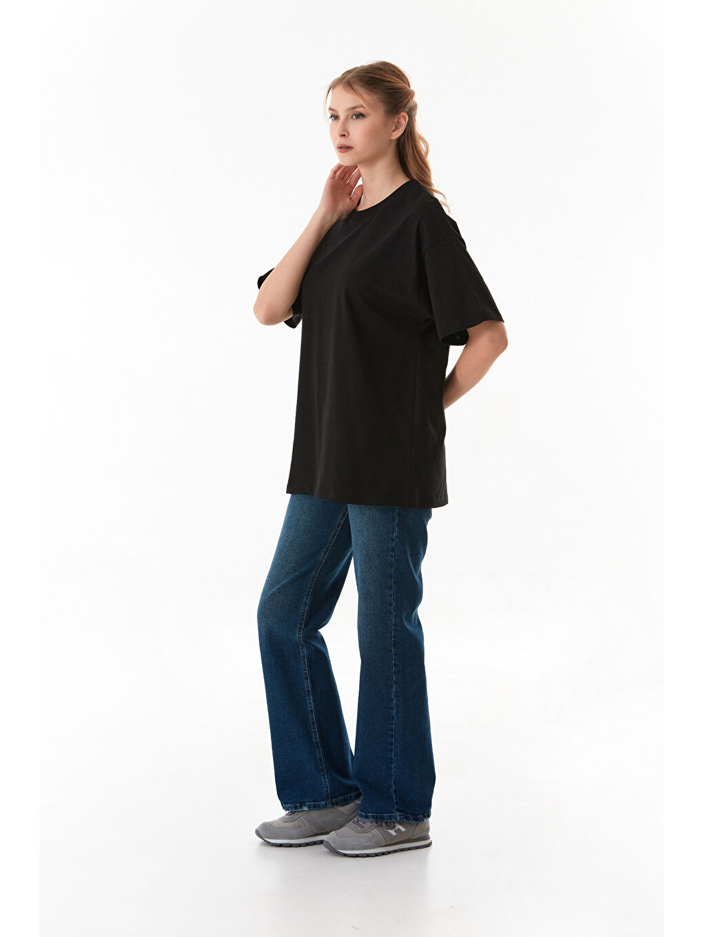 Siyah Basic Oversize Bisiklet Yaka Tişört-3