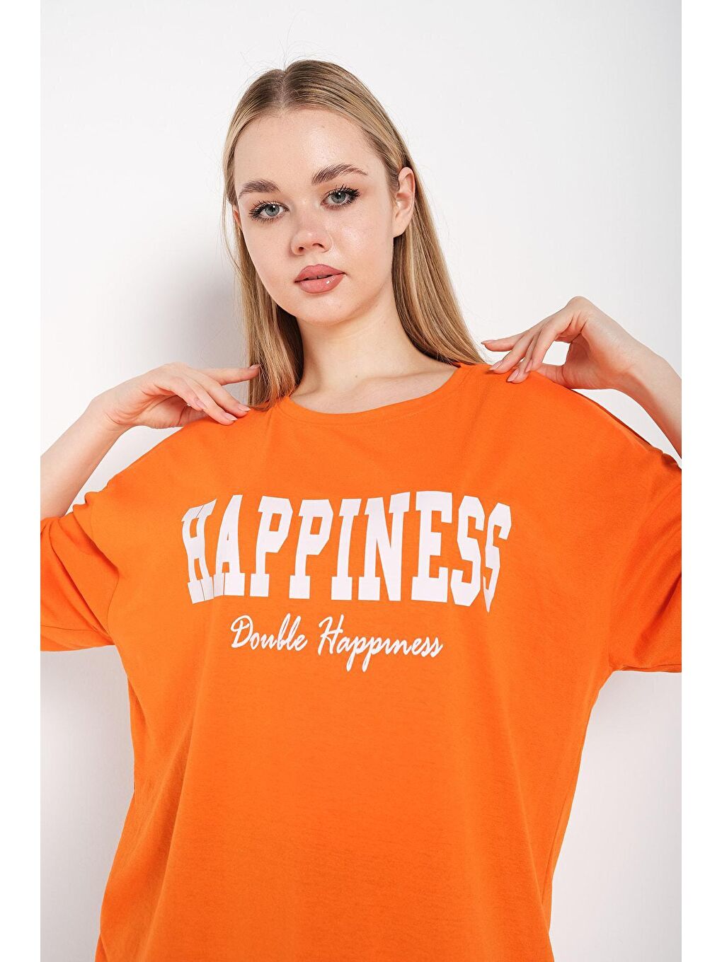 Trendseninle Turuncu Kadın Turuncu Happıness Baskılı Oversize Tişört - 2