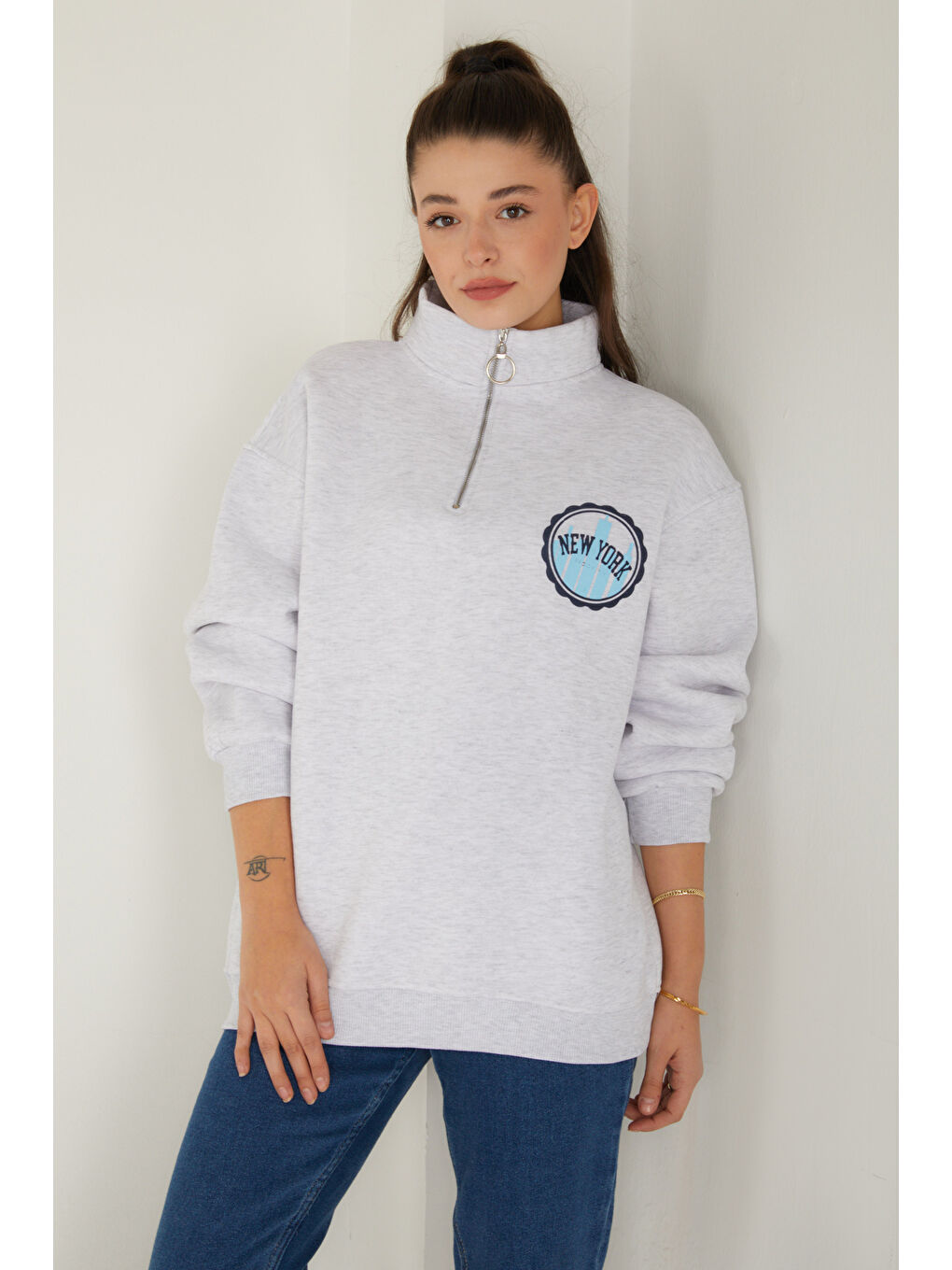 Yarım Balıkçı Yaka Kadın Gri Baskılı Sweatshirt - 26518-3