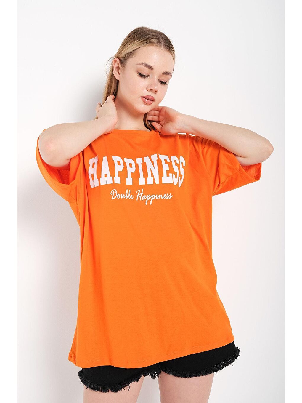 Trendseninle Turuncu Kadın Turuncu Happıness Baskılı Oversize Tişört - 3