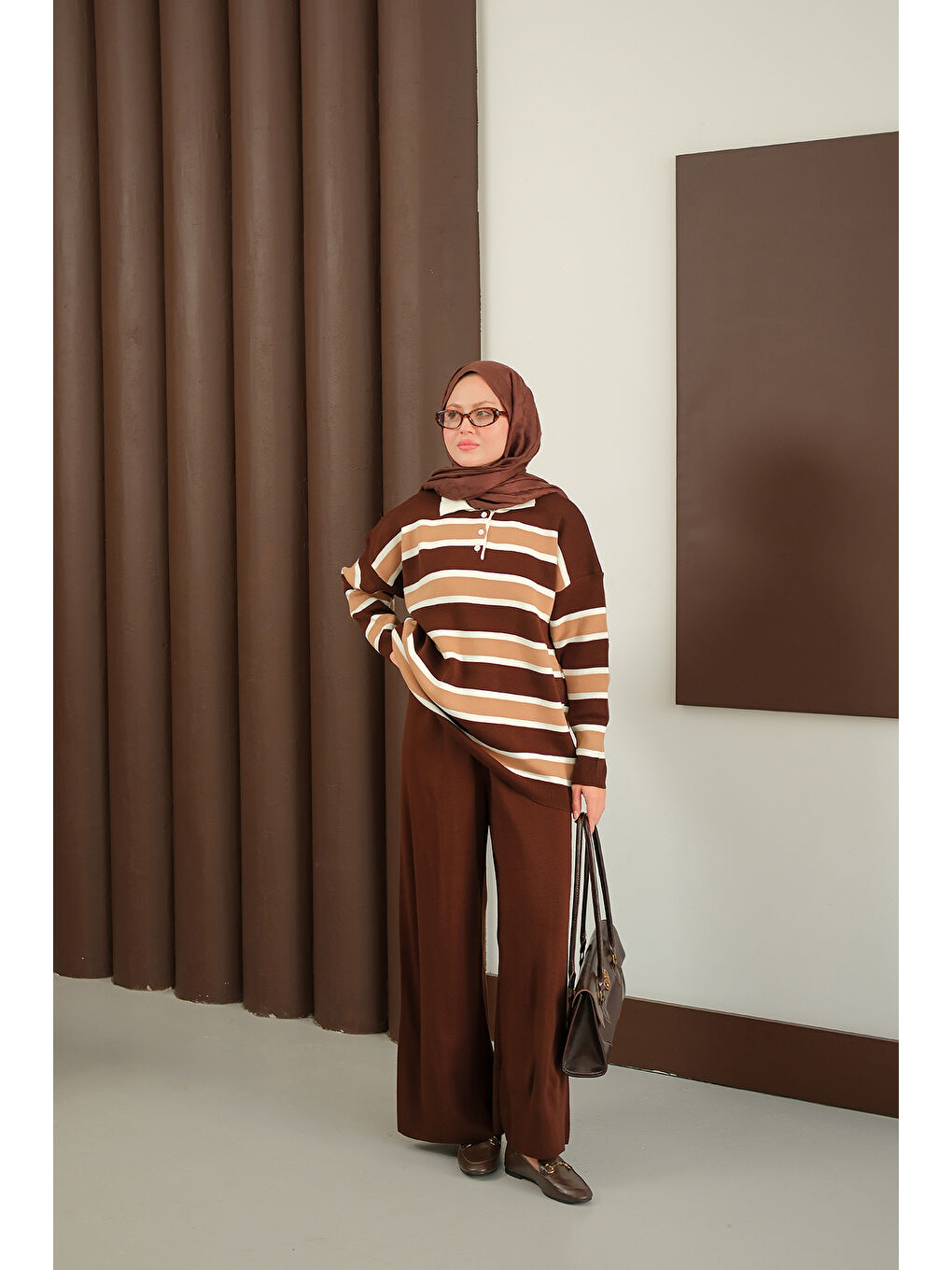 Kadın Çizgi Düğme Detay Takım Kahverengi-3
