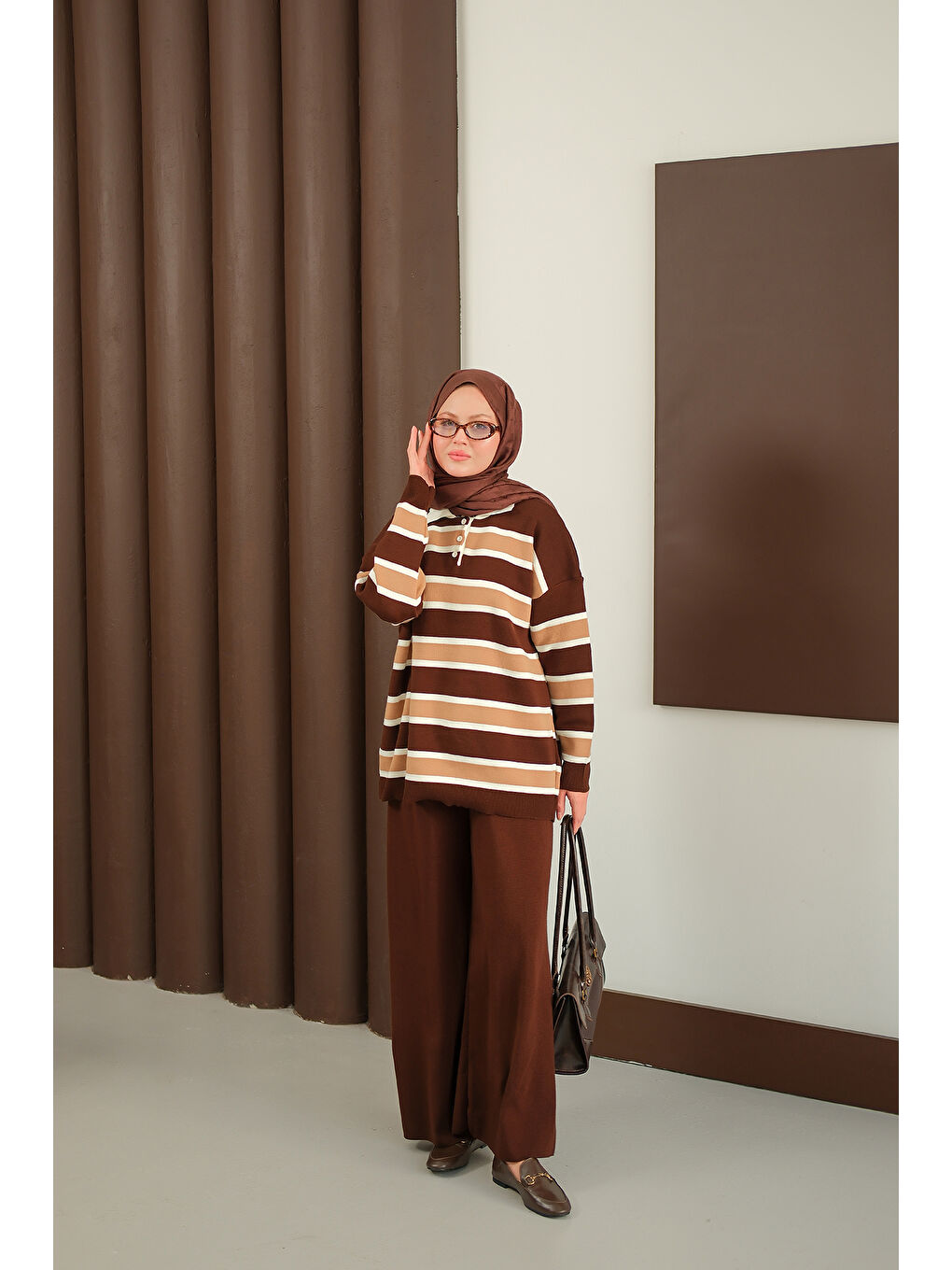 Kadın Çizgi Düğme Detay Takım Kahverengi-4