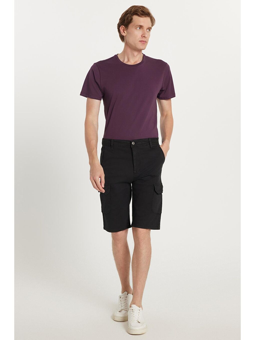 Erkek Relax Fit Rahat Kesim %100 Pamuk Kargo Cep Siyah Kapri Şort-1