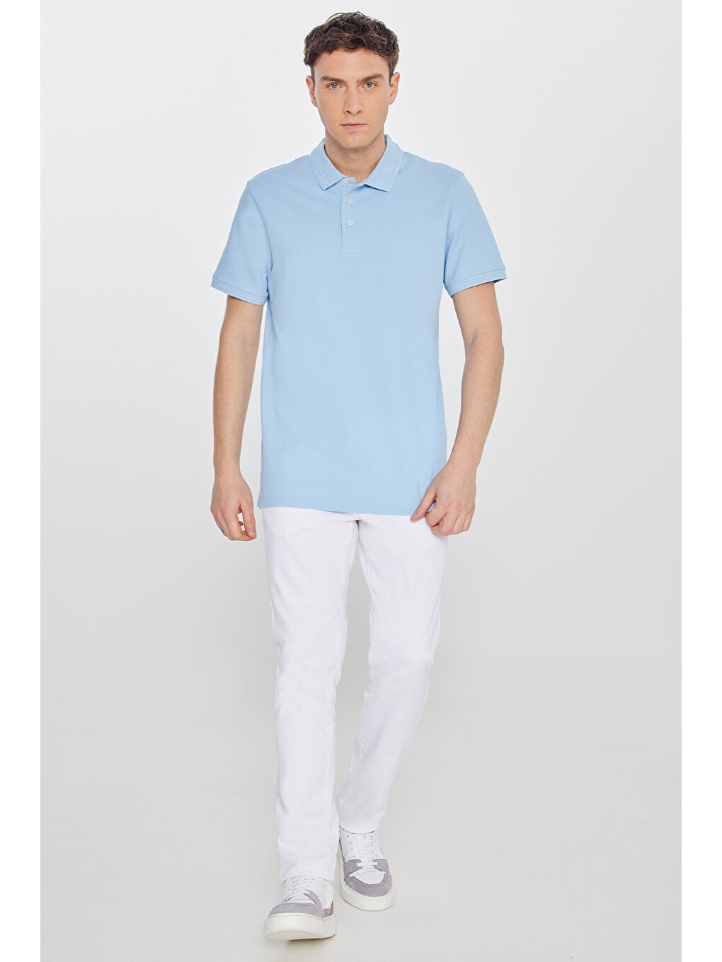 Erkek Açık Mavi %100 Pamuk Slim Fit Dar Kesim Polo Yaka Tişört-1