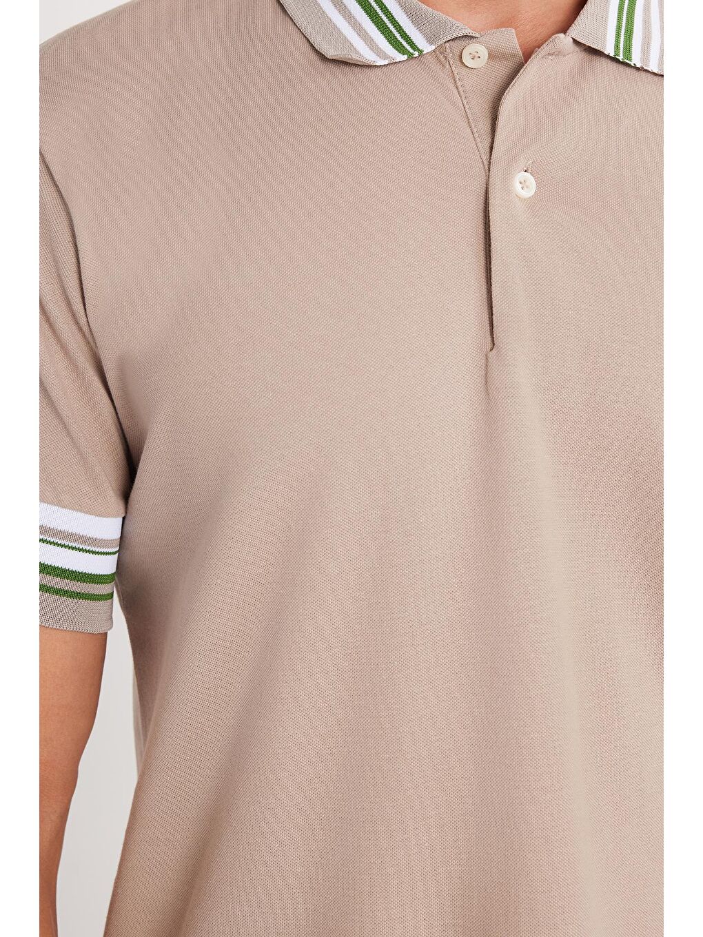 Erkek Slim Fit Dar Kesim %100 Pamuk Düz Pike Yaka Ve Kol Detaylı Bej Polo Yaka Tişört-2