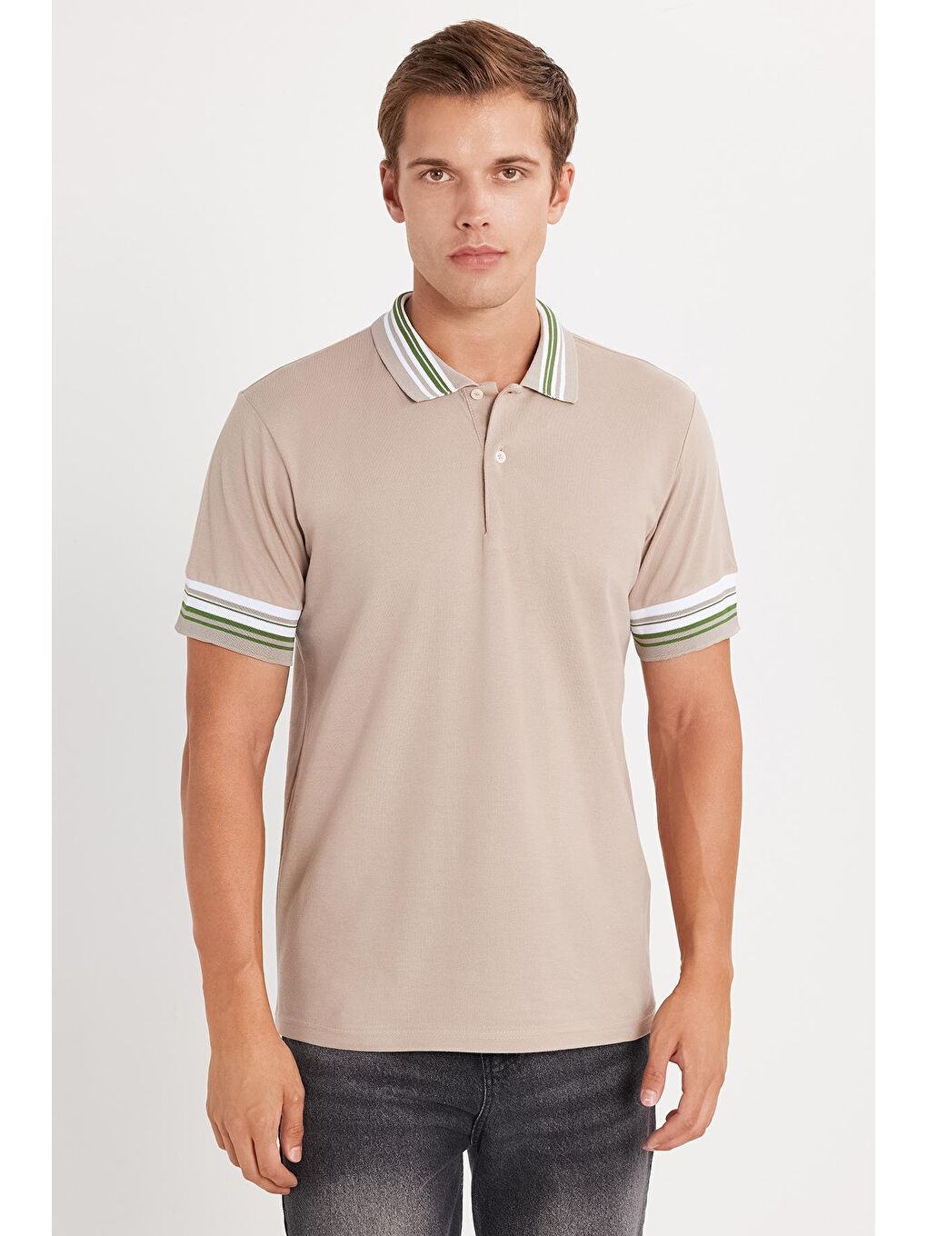 Erkek Slim Fit Dar Kesim %100 Pamuk Düz Pike Yaka Ve Kol Detaylı Bej Polo Yaka Tişört-3