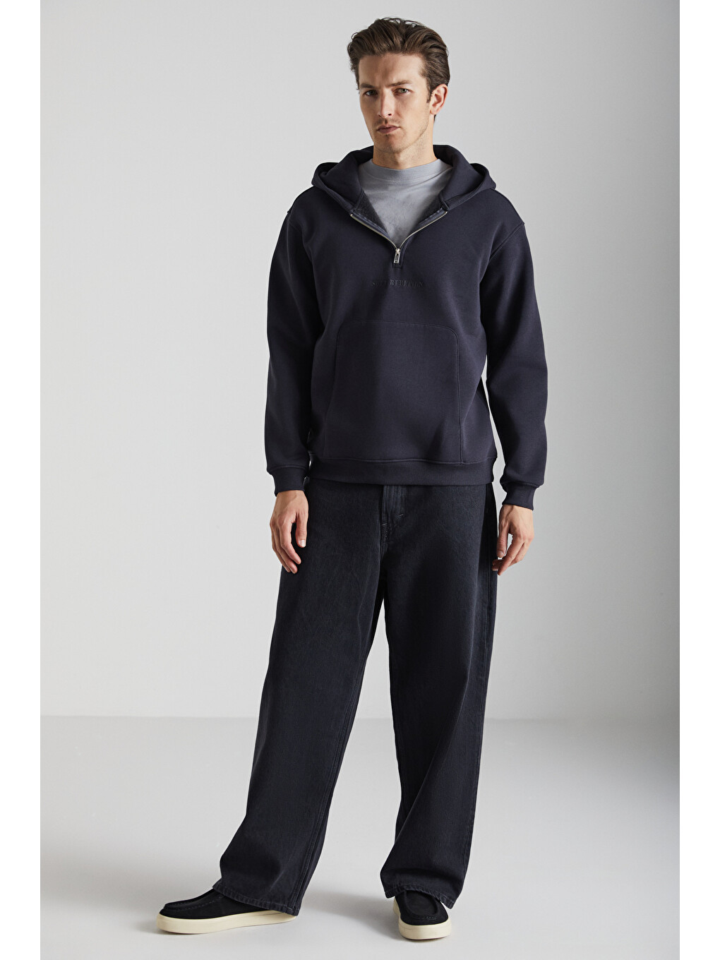 Pavle Erkek Kapüşonlu Kanguru Cepli Fermuar Yakalı Antrasit Sweatshirt-1
