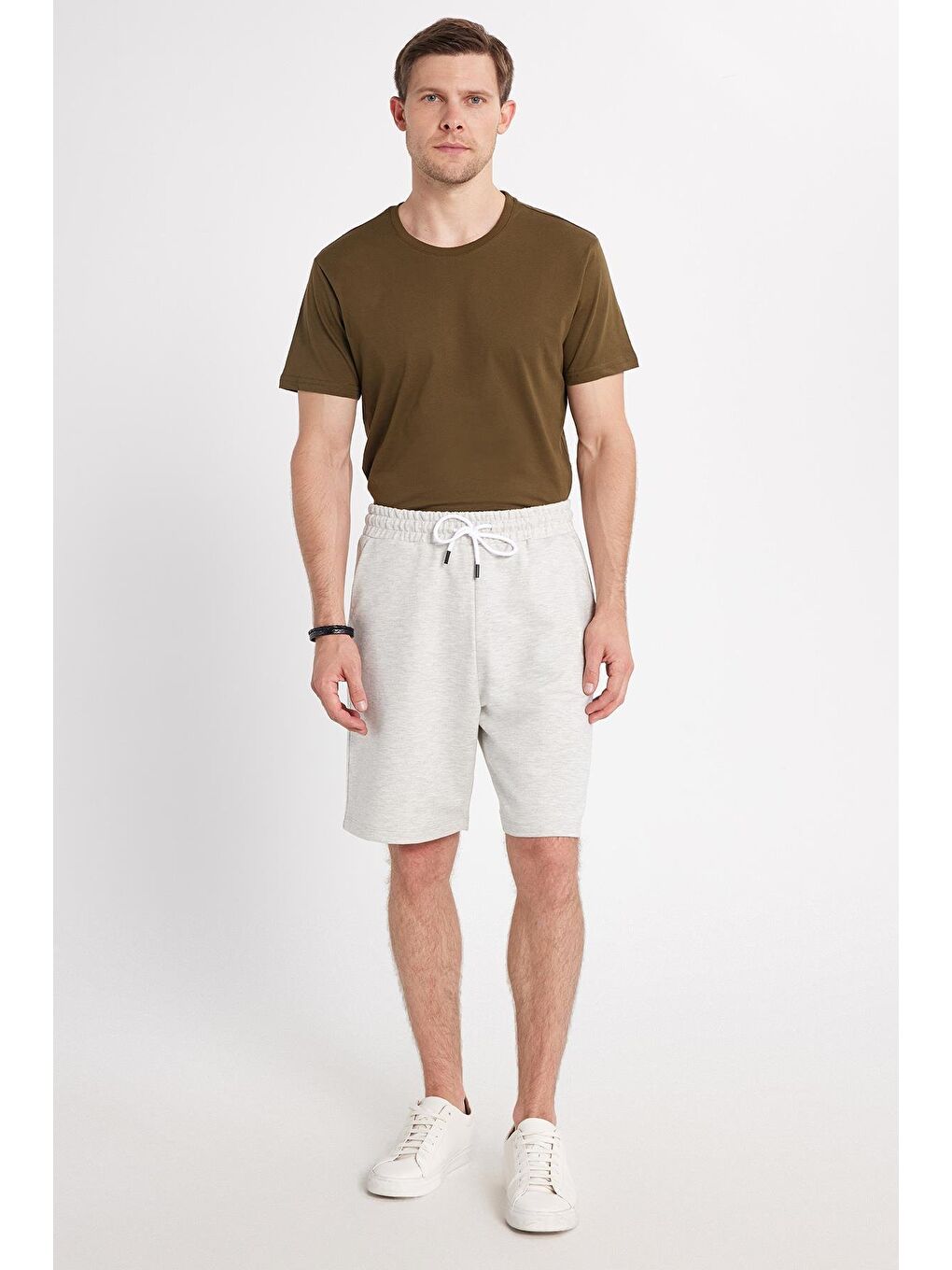 Erkek Relax Fit Rahat Kesim %100 Pamuk Beli Bağcıklı Gri Şort-1