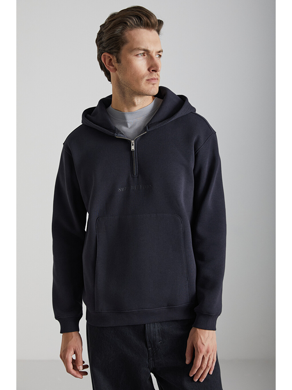 Pavle Erkek Kapüşonlu Kanguru Cepli Fermuar Yakalı Antrasit Sweatshirt-3