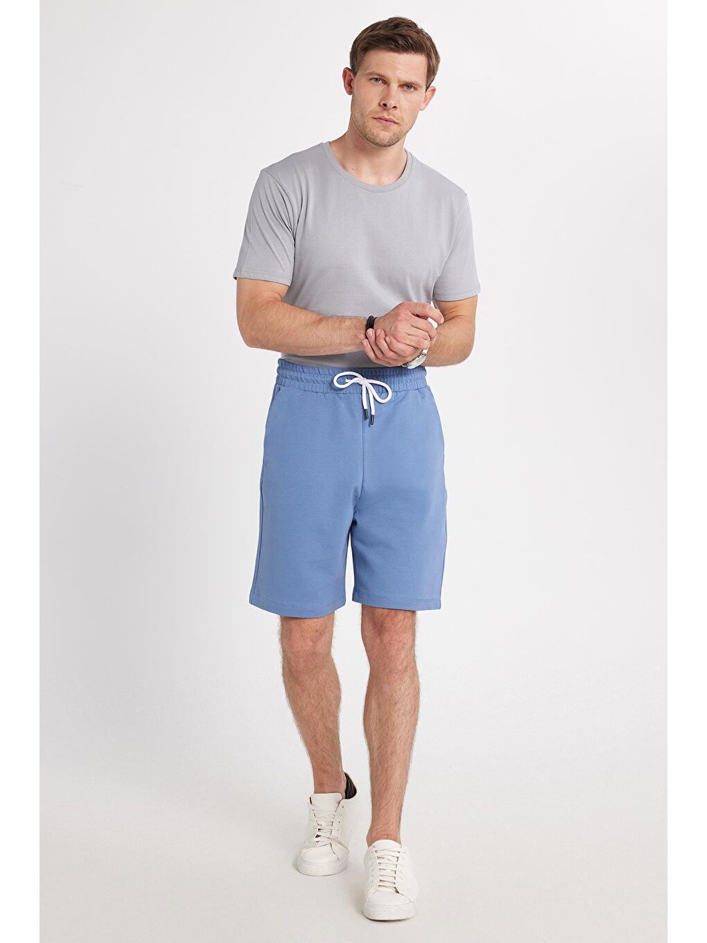 Erkek Relax Fit Rahat Kesim %100 Pamuk Beli Bağcıklı Mavi Şort-3