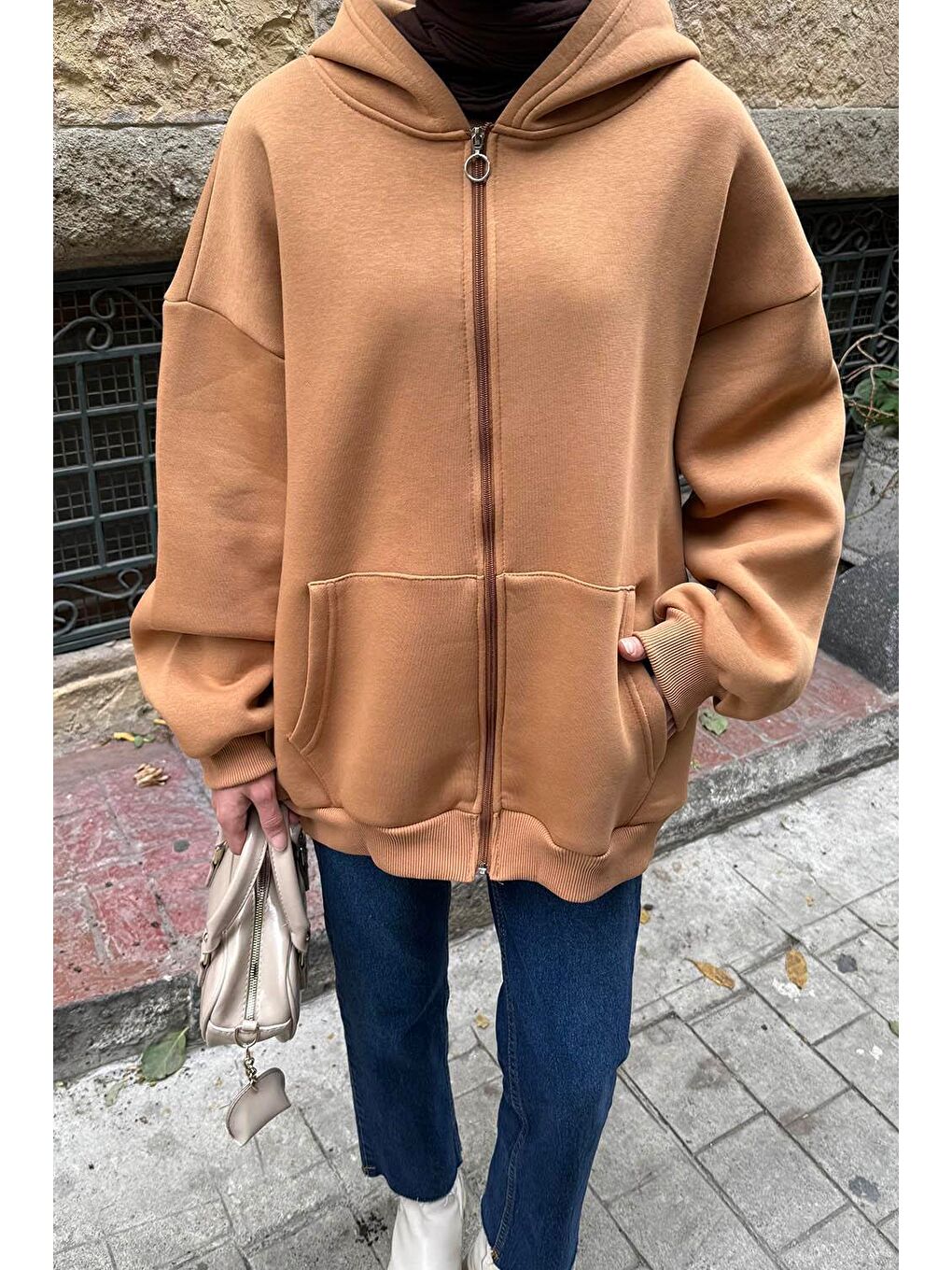 Kahverengi Kapüşonlu Oversize Yan Cepli Sweat Camel-2