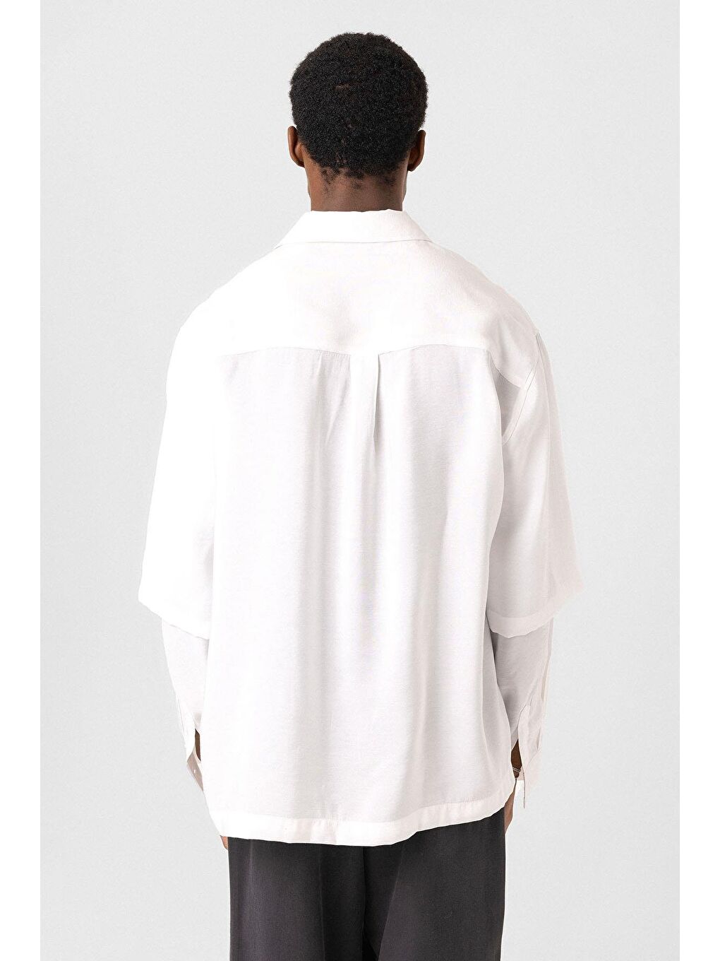 Çift Kol Detaylı Oversize Gömlek Beyaz-4