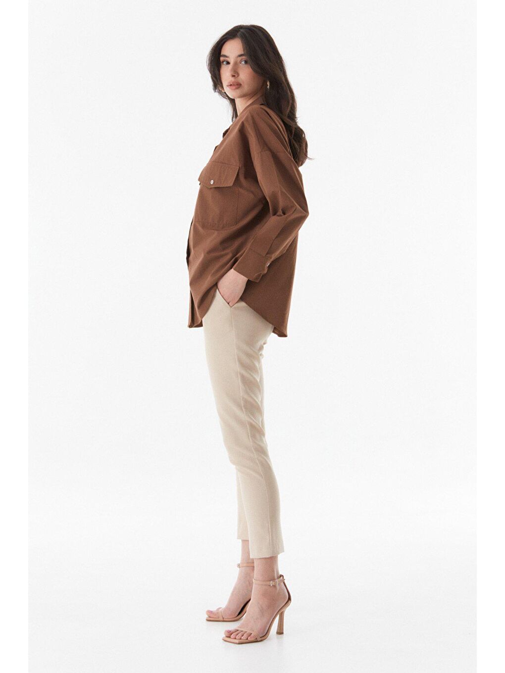 Kahverengi Basic Çift Cepli Salaş Gömlek-1