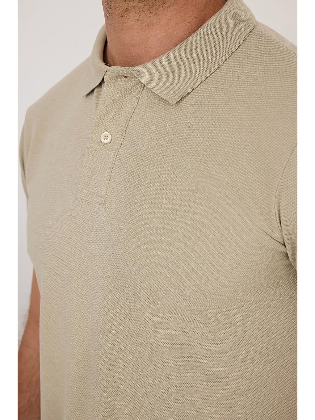 Erkek Slim Fit Dar Kesim Pamuklu Yumuşak Dokulu Serin Tutan Kumaş Düz Pike Bej Polo Yaka Tişört-2