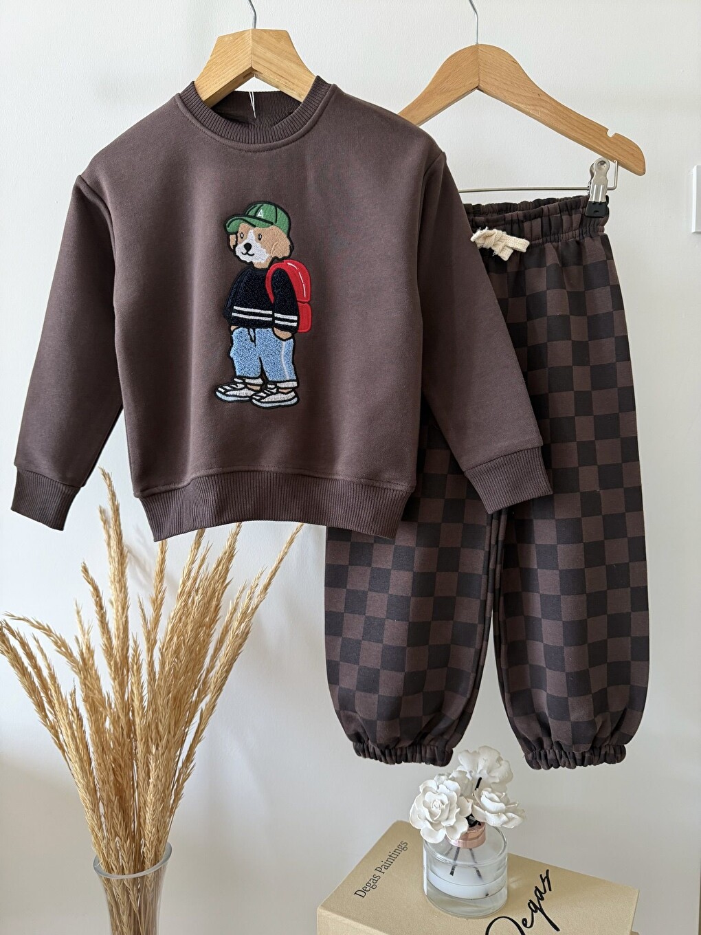 Çocuk Ayıcık Nakışlı Kahverengi Sweatshirt Ve Dama Desenli Eşofman Altı Takım-2