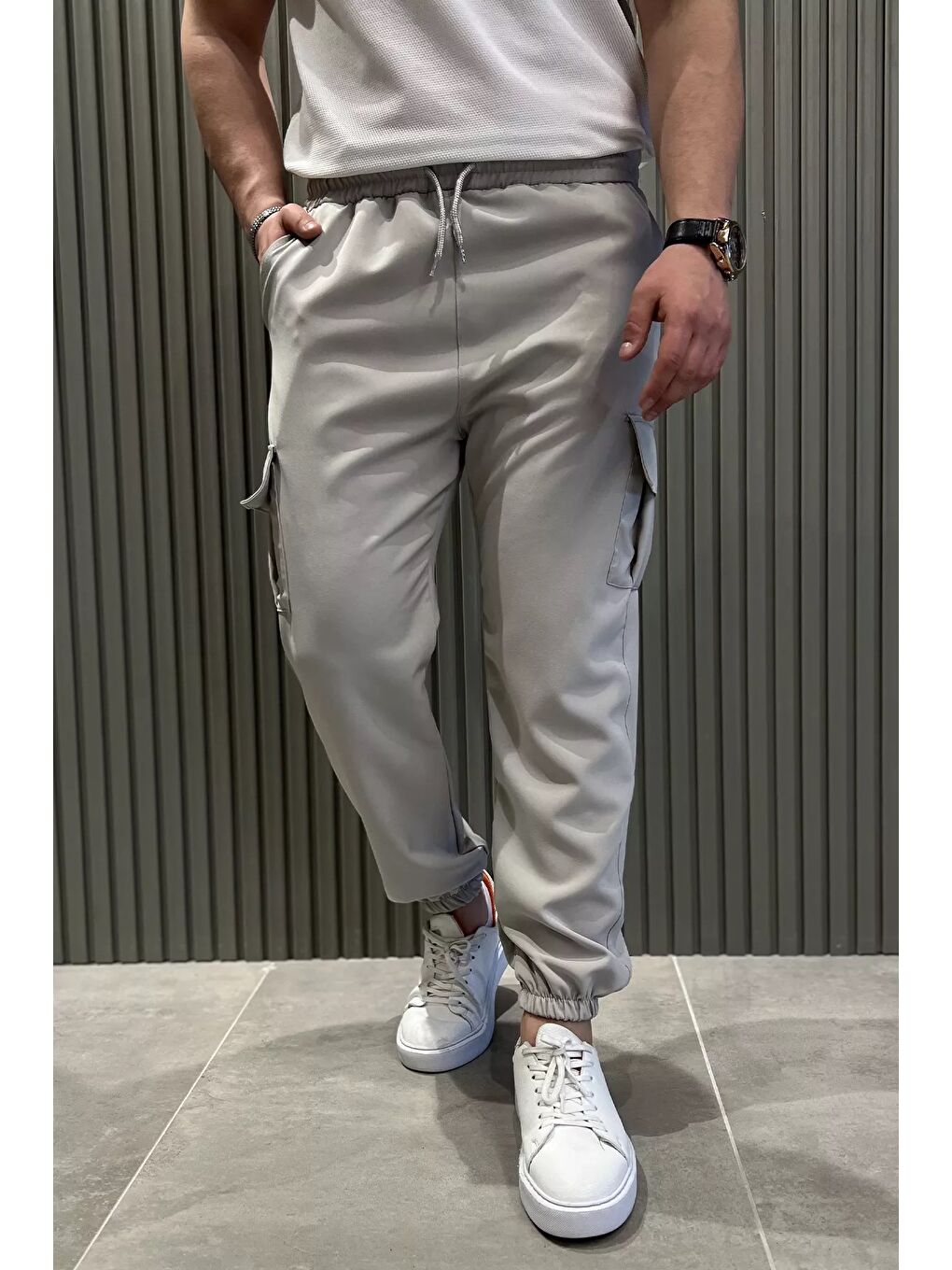 Gri Bel Bağlamalı Kargo Cepli Erkek Jogger Yürüyüş Pantolonu