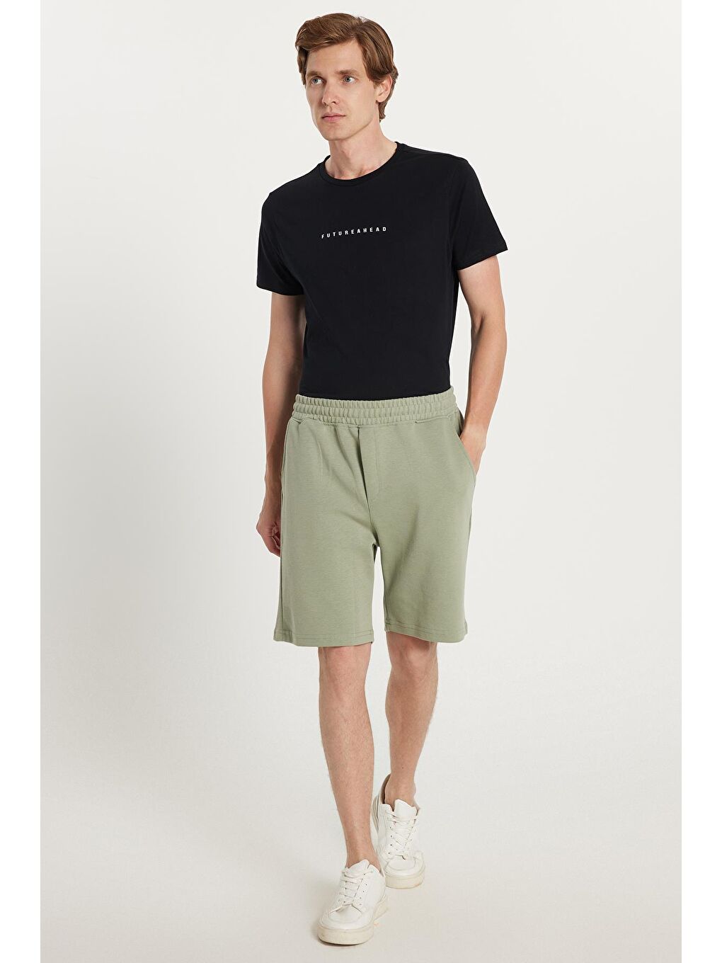 Erkek Regular Fit Klasik Kesim 3 Cepli Beli Lastikli Haki Şort-3