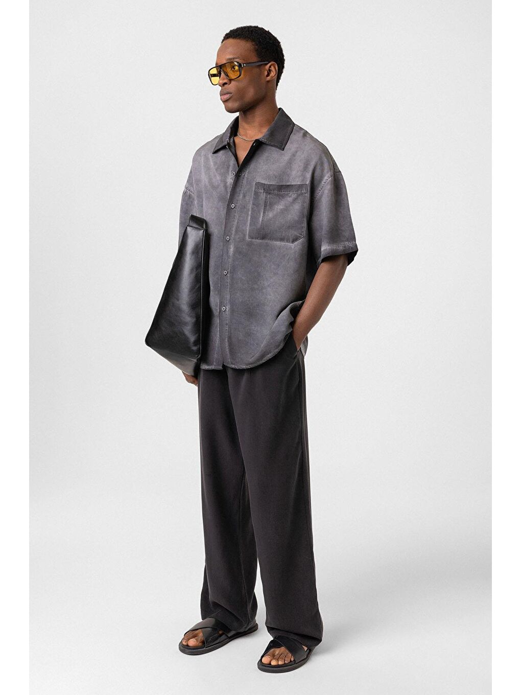 Yıkamalı Kısa Kollu Oversize Gömlek Siyah