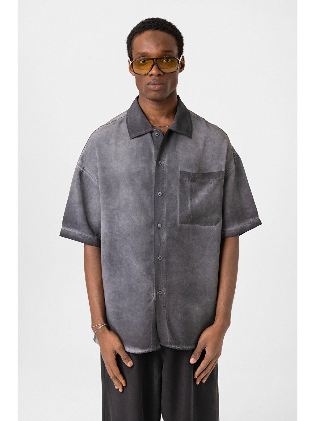 Yıkamalı Kısa Kollu Oversize Gömlek Siyah-2