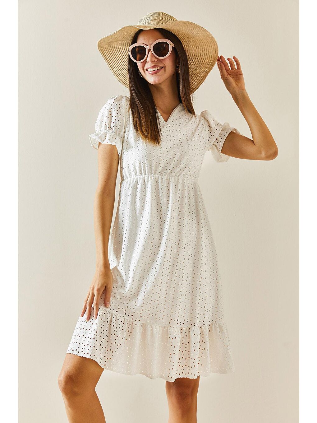 Beyaz Fistolu Fırfır Detaylı Elbise 5YXK6-48332-01-1