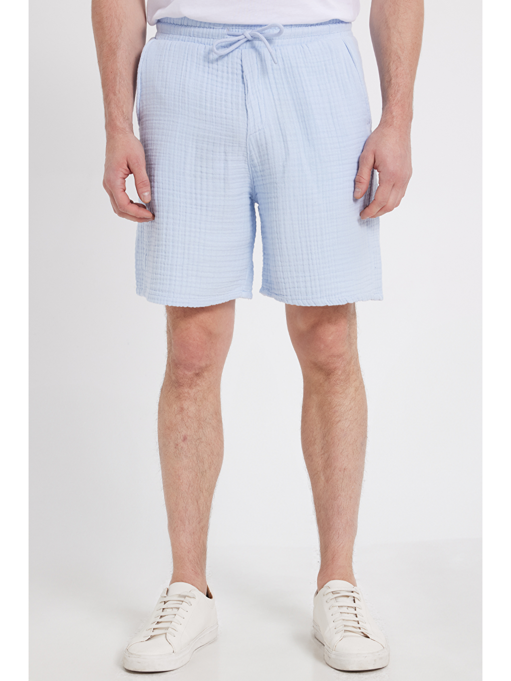 Erkek Regular Fit Rahat Kesim Müslin %100 Pamuk Beli Lastikli Cepli Bağcıklı Mavi Şort
