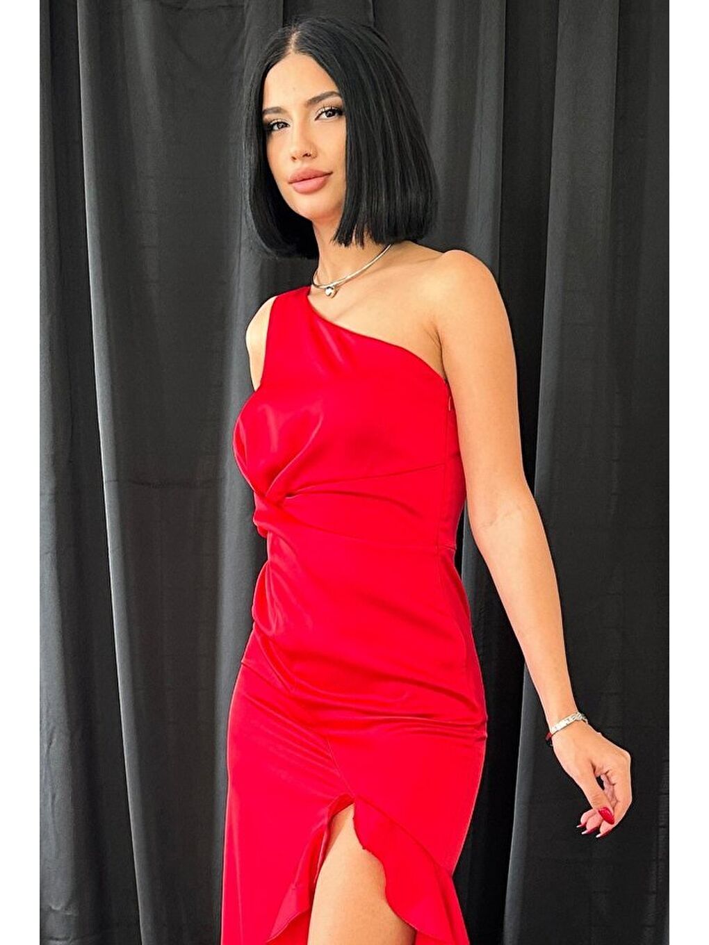 Kırmızı Volanlı Saten Abiye-2