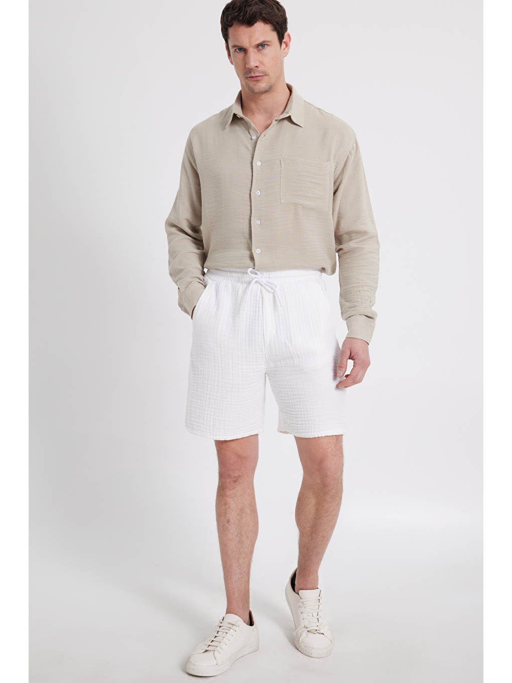 Erkek Regular Fit Rahat Kesim Müslin %100 Pamuk Beli Lastikli Cepli Bağcıklı Beyaz Şort-5