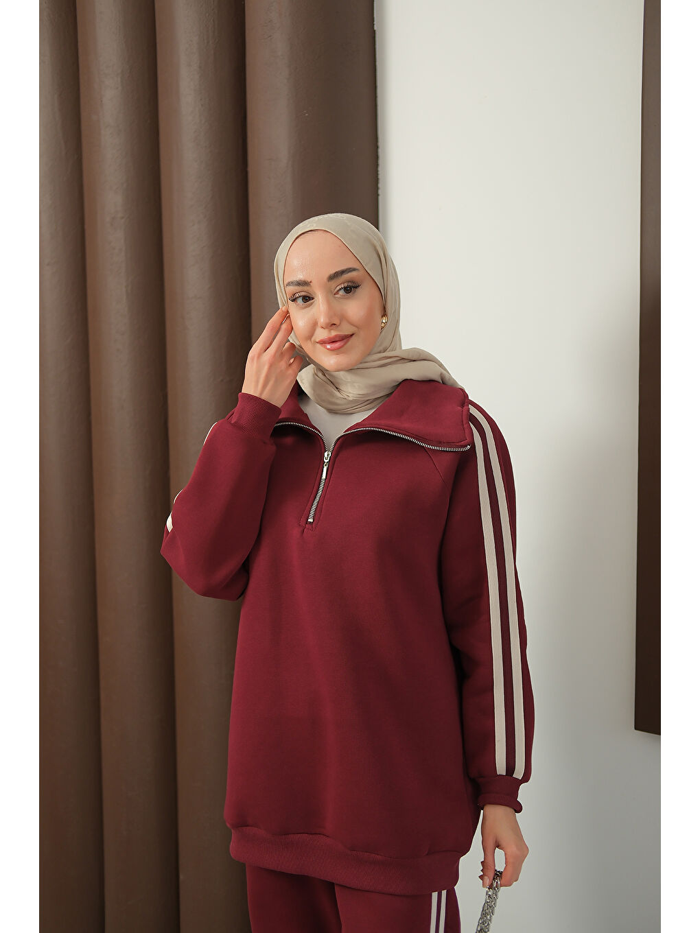Kadın Yanları Şerit Detay Takım Bordo-3