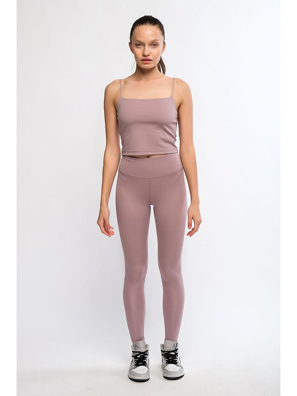 Chandraswear Pembe Rose Kadın İnce İp Askılı Crop - Lones - 1