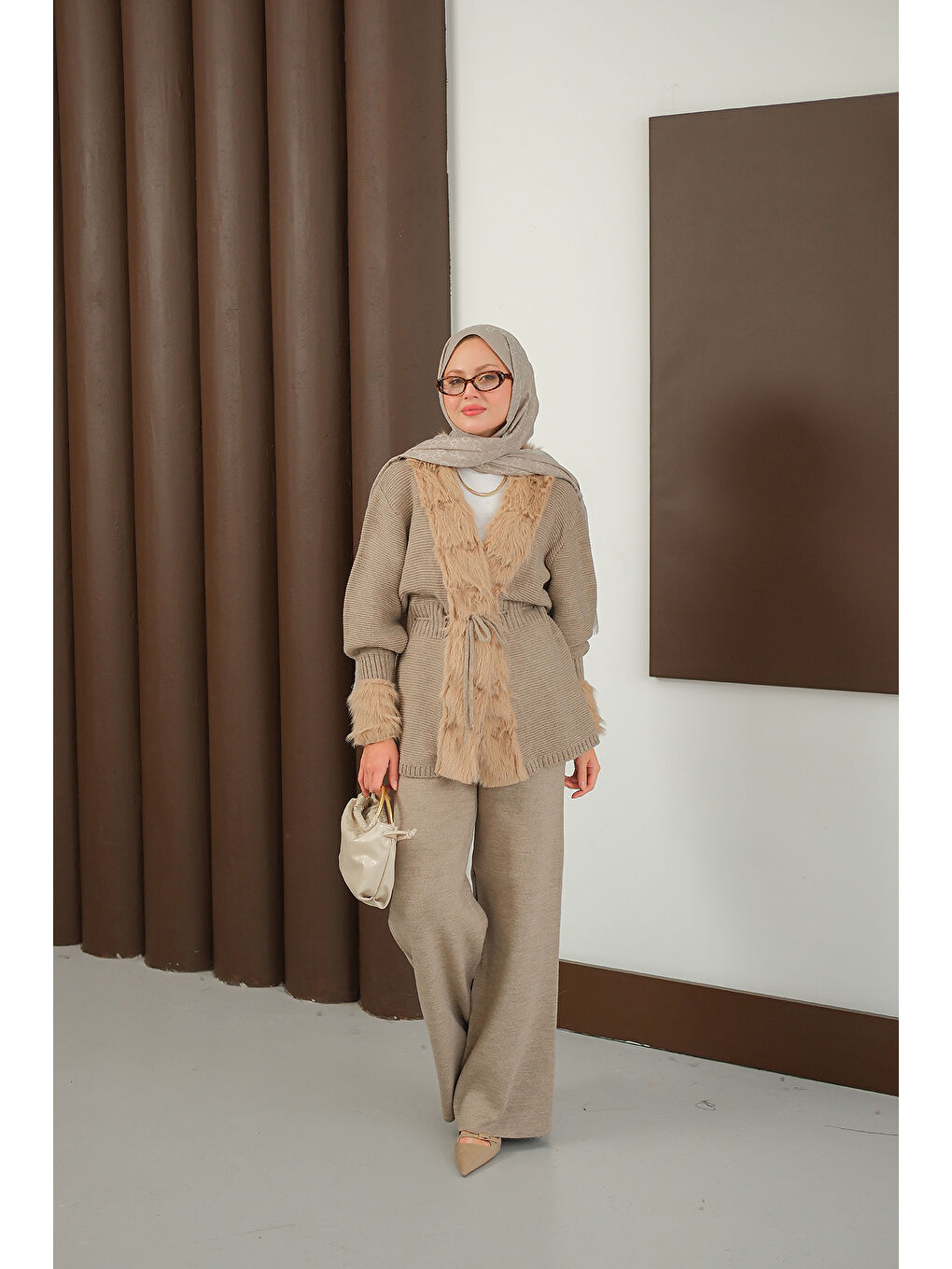 Bej Kadın Pelüş Detay Triko Takım Vizon-3