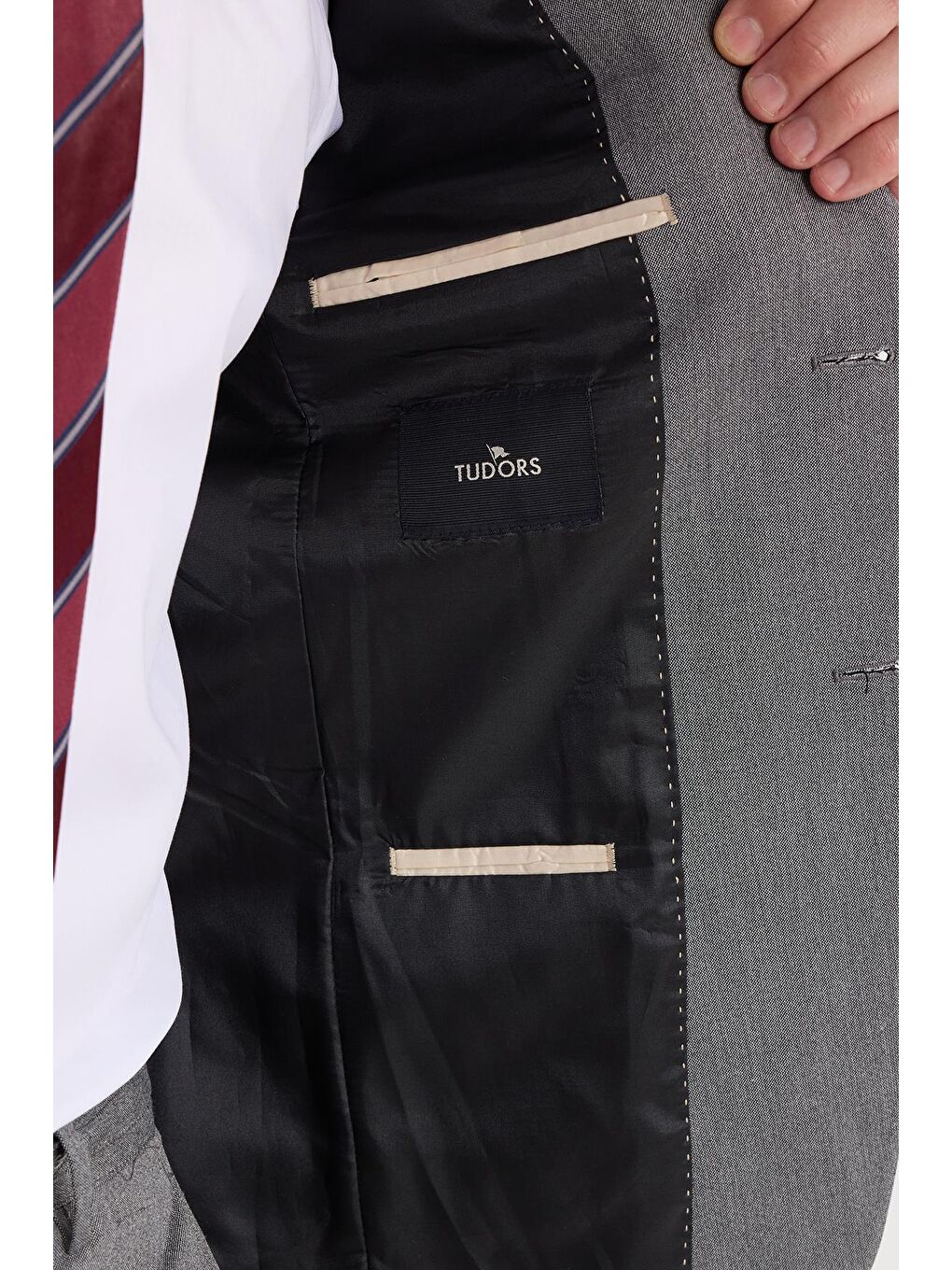 Siyah Erkek Regular Fit Esnek Elastanlı Kumaş Mono Yaka Torba Cepli Takım Elbise-2