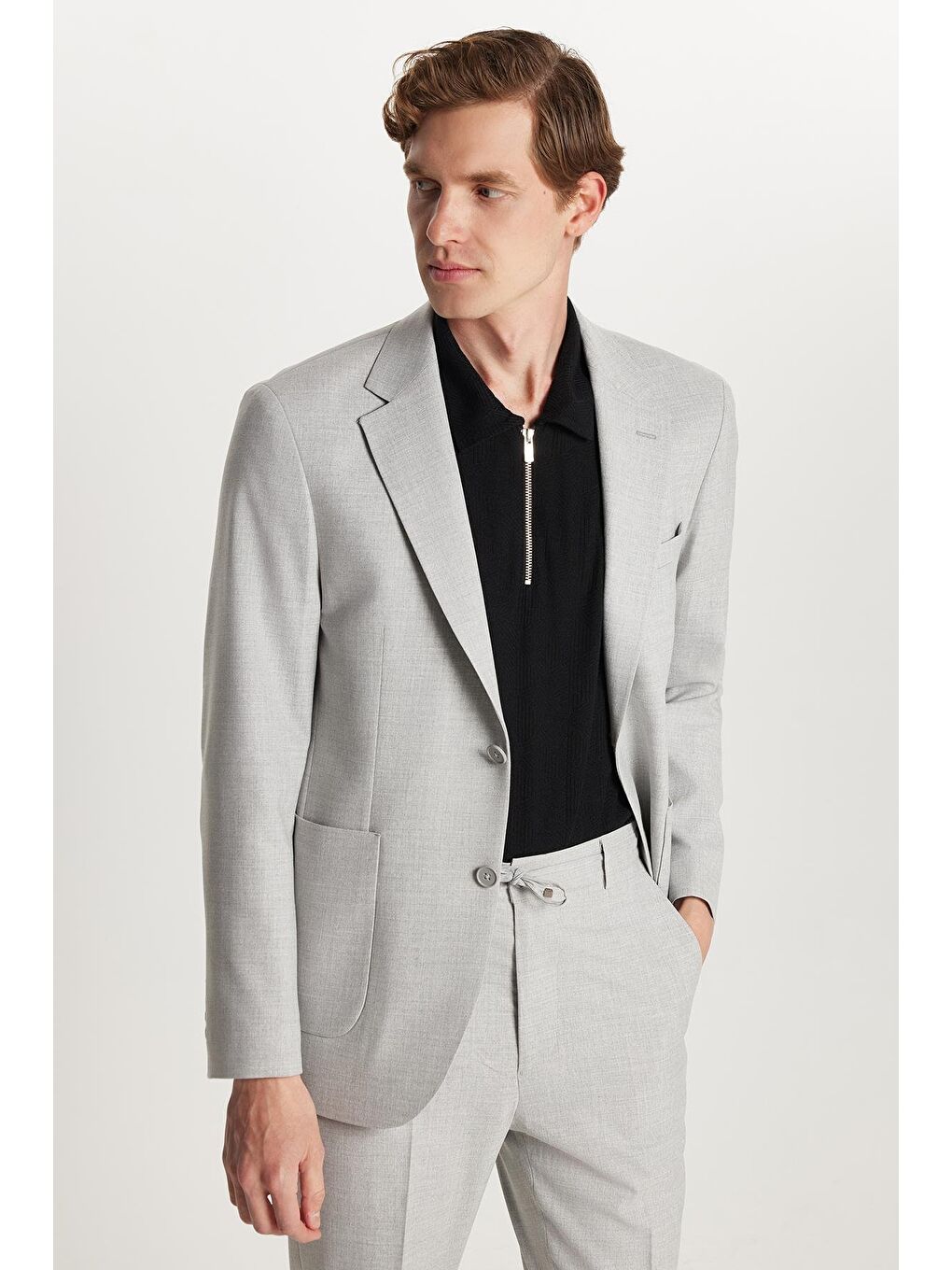 Erkek Regular Fit Gri Esnek Elastanlı Kumaş Mono Yaka Torba Cepli Takım Elbise-2