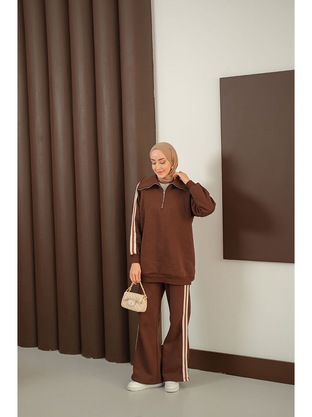 Kadın Yanları Şerit Detay Takım Kahverengi-2