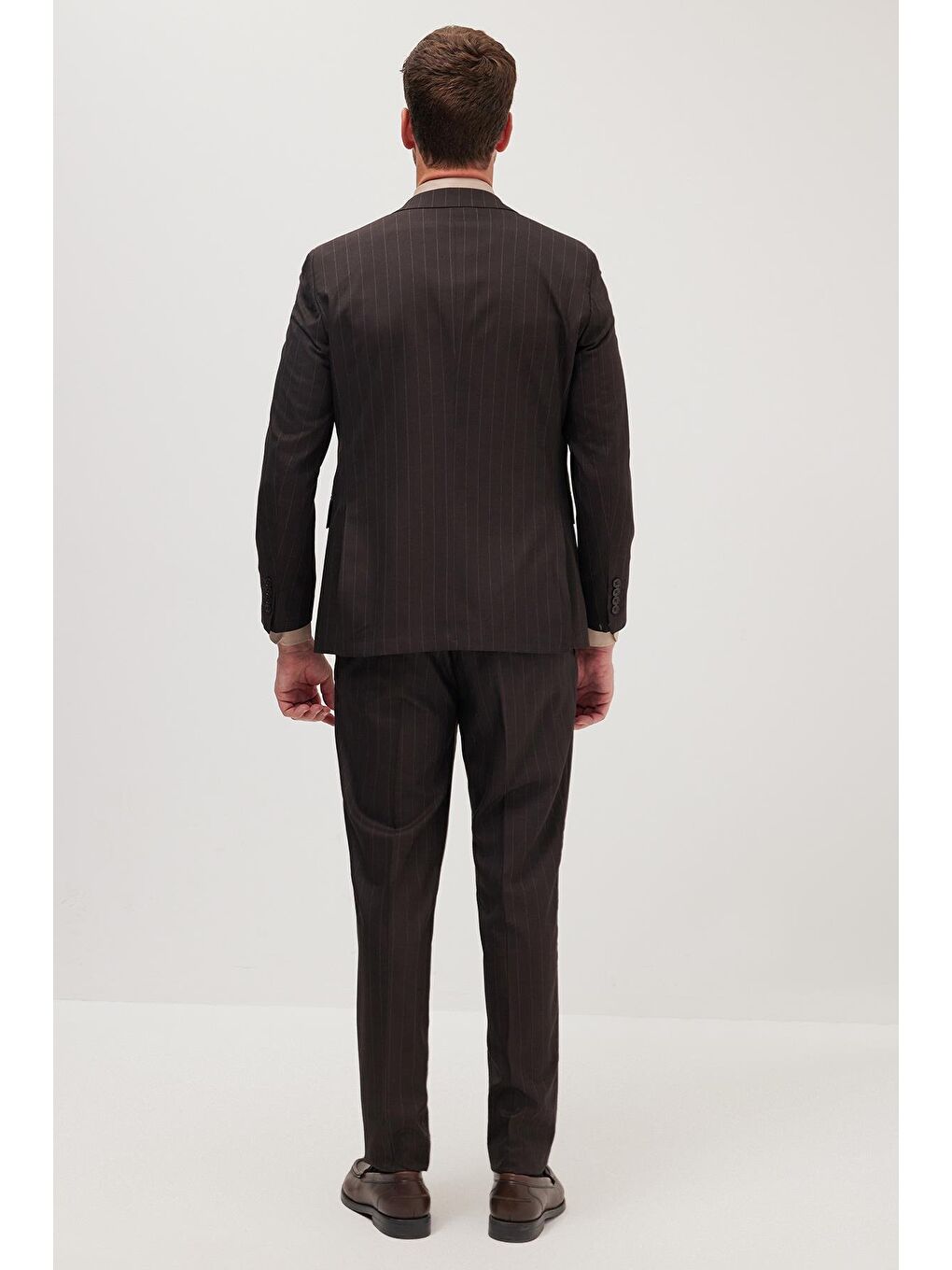 Erkek Slim Fit Kahverengi Esnek Elastanlı Kumaş Sivri Yaka Yelekli Takım Elbise-6