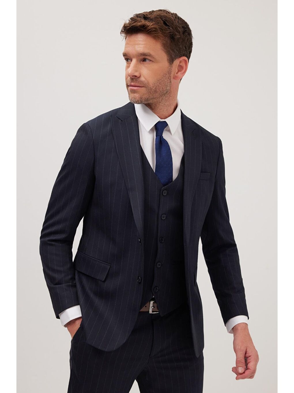 Erkek Slim Fit Lacivert Esnek Elastanlı Kumaş Sivri Yaka Yelekli Takım Elbise-1