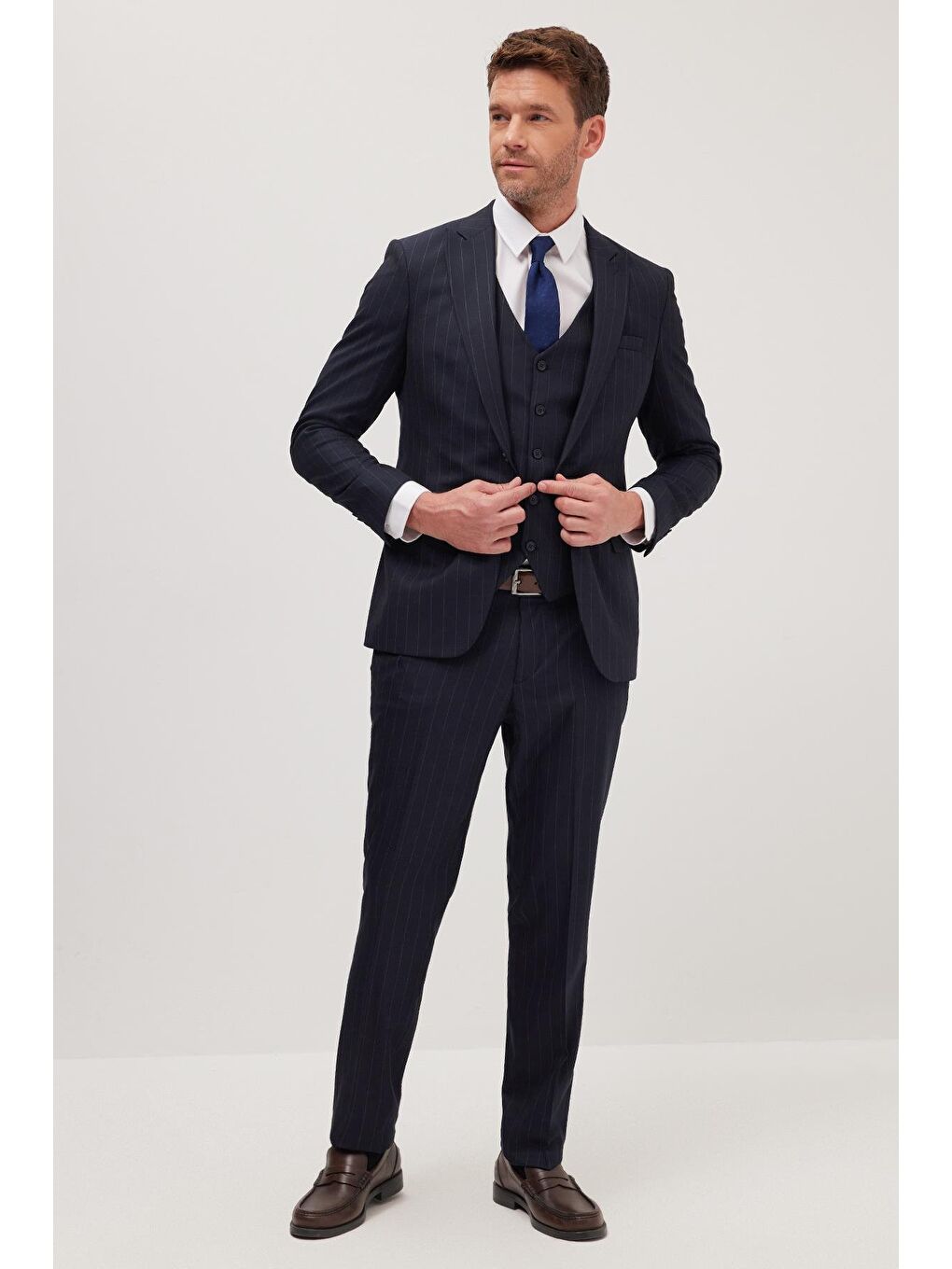 Erkek Slim Fit Lacivert Esnek Elastanlı Kumaş Sivri Yaka Yelekli Takım Elbise-3