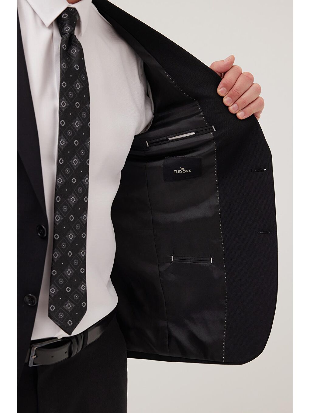 Erkek Slim Fit Mono Yaka Siyah Takım Elbise-2