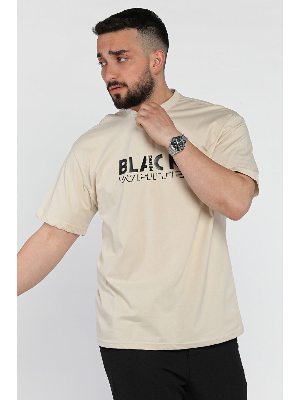 Bej Yazı Baskılı Erkek Bisiklet Yaka Tişört-1