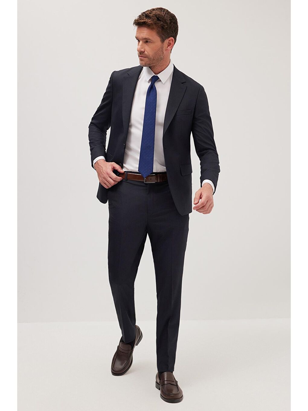 Erkek Regular Fit Esnek Elastanlı Kumaş Mono Yaka Kapaklı Cepli Lacivert Takım Elbise-3