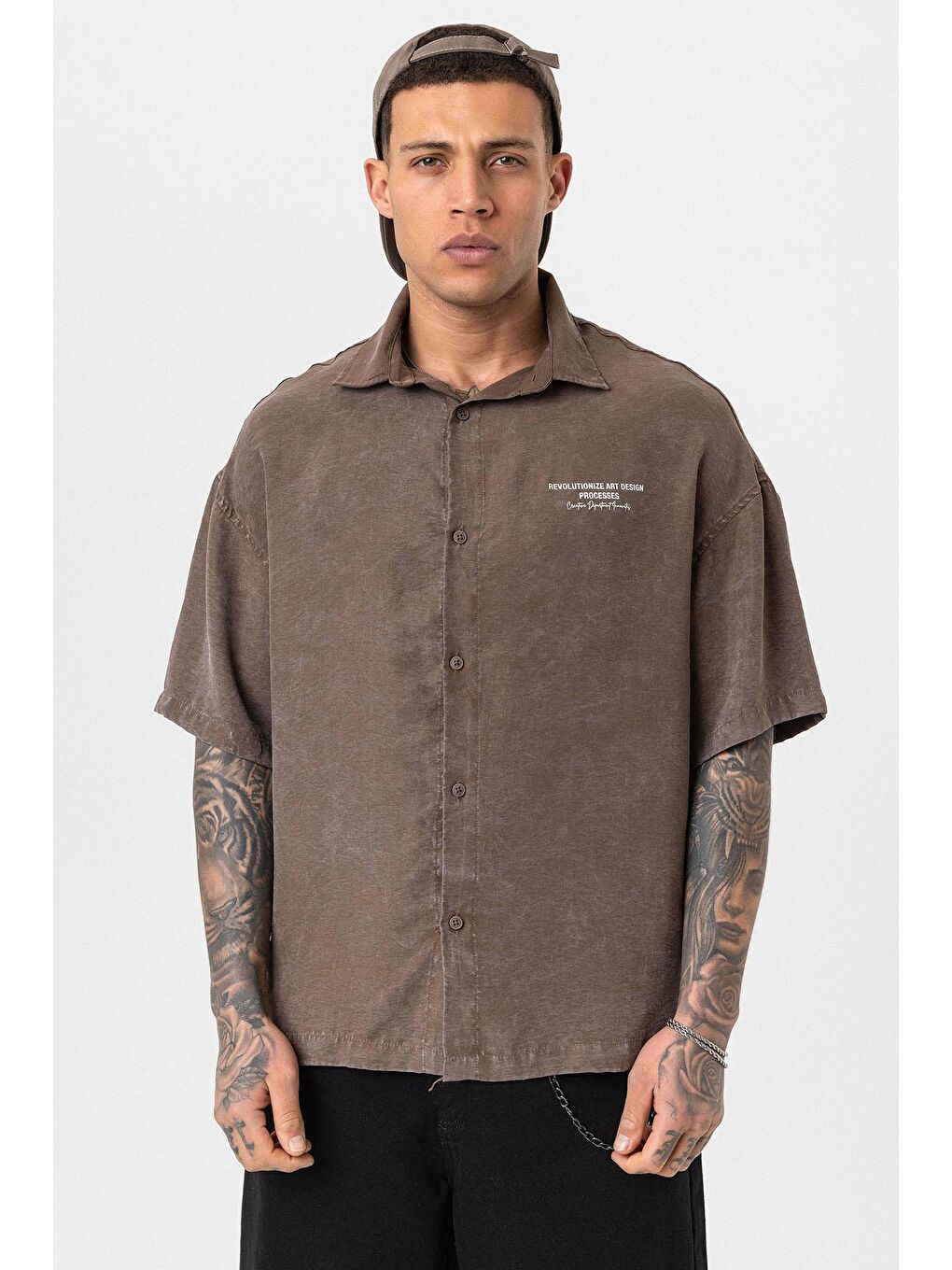 Kahverengi Yıkamalı Oversize Kısa Kol Baskılı Gömlek Kahve-2